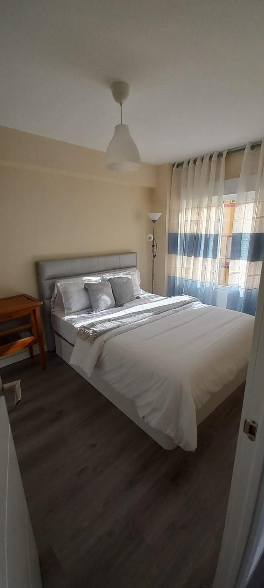 Apartamento Cerca Del Pilar Zaragoza Rum bild
